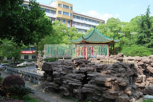 湖南中醫(yī)藥大學(xué)