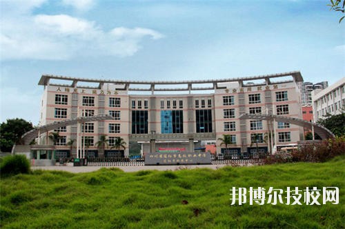 四川省簡(jiǎn)陽(yáng)市高級(jí)職業(yè)中學(xué)2020年有哪些專(zhuān)業(yè)