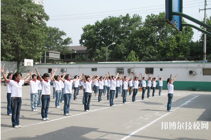 西安利君醫(yī)藥技工學(xué)校2020年報(bào)名條件、招生要求、招生對(duì)象 