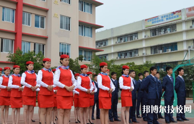 重慶渝北區(qū)竟成中學(xué)校地址在哪里 