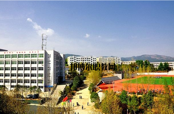四川廣元市第一職業(yè)技術(shù)學(xué)校2020年報(bào)名條件、招生要求、招生對(duì)象