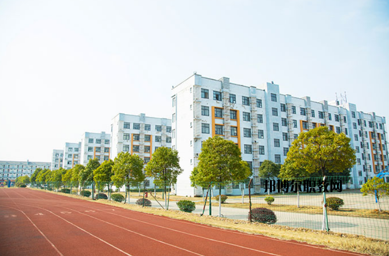南昌運輸職業(yè)技術(shù)學校怎么樣、好不好