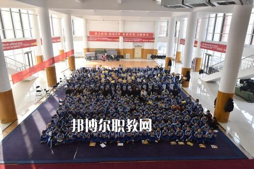 許昌體育運(yùn)動學(xué)校2021年報(bào)名條件、招生要求、招生對象