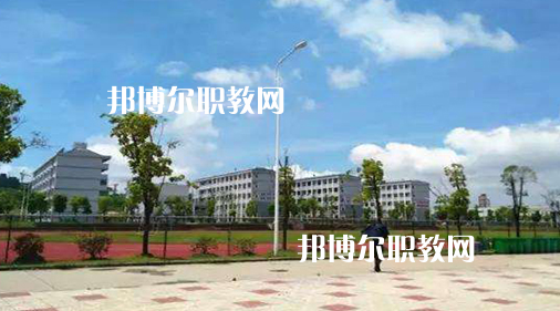 池州江南工業(yè)學校怎么樣、好不好
