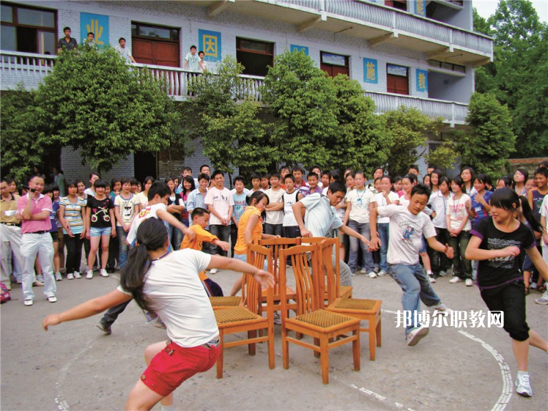 資中電子工程學(xué)校怎么樣、好不好