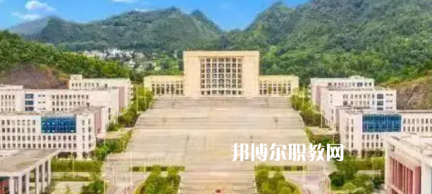 2023年貴州大專學(xué)校排名前十有哪些?