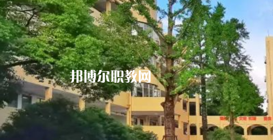 寧波市職教中心學(xué)校地址在哪里，哪個(gè)地區(qū)，哪個(gè)城市?