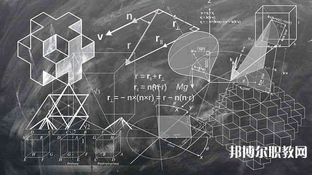 湖南哪里的中專學(xué)校能讀行政管理專業(yè)