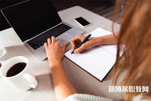 廣東哪里的職業(yè)學(xué)校能讀計算機應(yīng)用網(wǎng)絡(luò)應(yīng)用專業(yè)